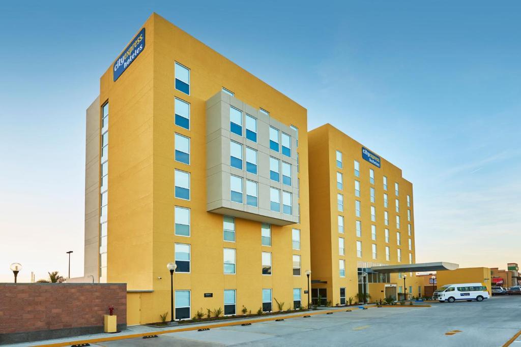 City Express Rosarito
